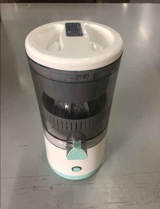 Portable USB Rechargeable Blender - Femme Bazaar